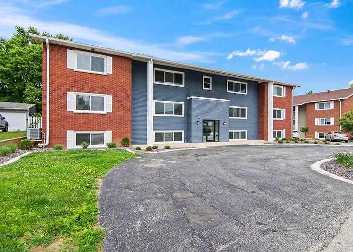 Newly Renovated Unit In Spfld #204 * Springfield